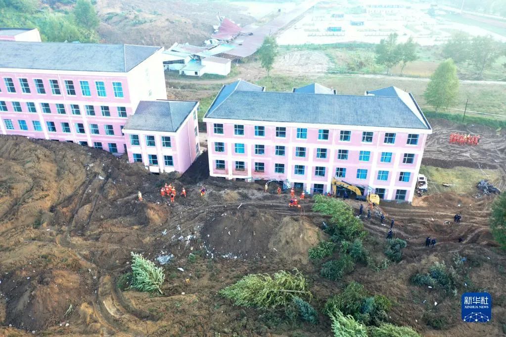 青海海东互助县发生山体滑坡自然灾害，致5人死亡2人失联
